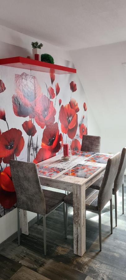 Ferienwohnung Nr 12 Inkl Bettwaesche Handtuecher Endreinigung جوسلار المظهر الخارجي الصورة
